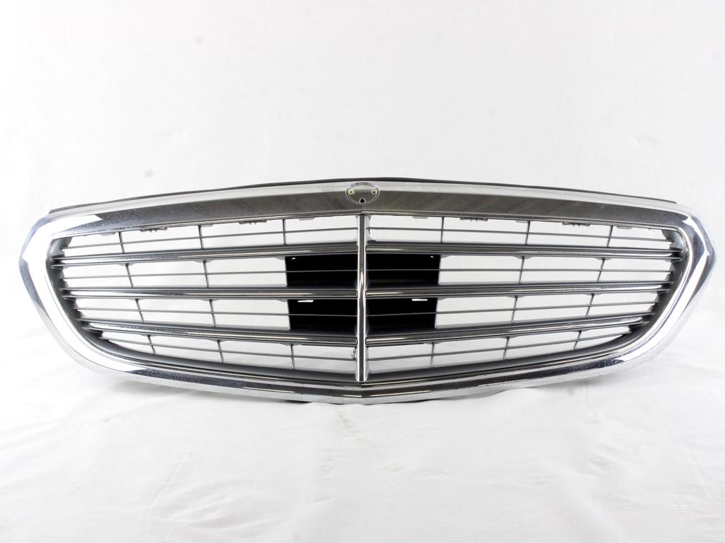 SPREDNJE OKRASNE MASKE OEM N. A2128801383 ORIGINAL REZERVNI DEL MERCEDES CLASSE E W212 BER/SW (2009 - 2016)DIESEL LETNIK 2014