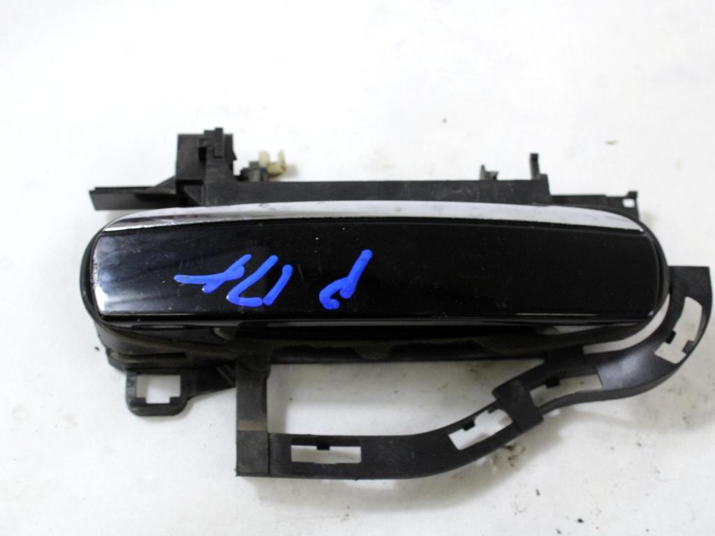 ZUNANJA KLJUKA ZADNJA DESNA VRATA OEM N. 4F0837208B ORIGINAL REZERVNI DEL AUDI A6 C6 4F2 4FH 4F5 BER/SW/ALLROAD (07/2004 - 10/2008) DIESEL LETNIK 2007