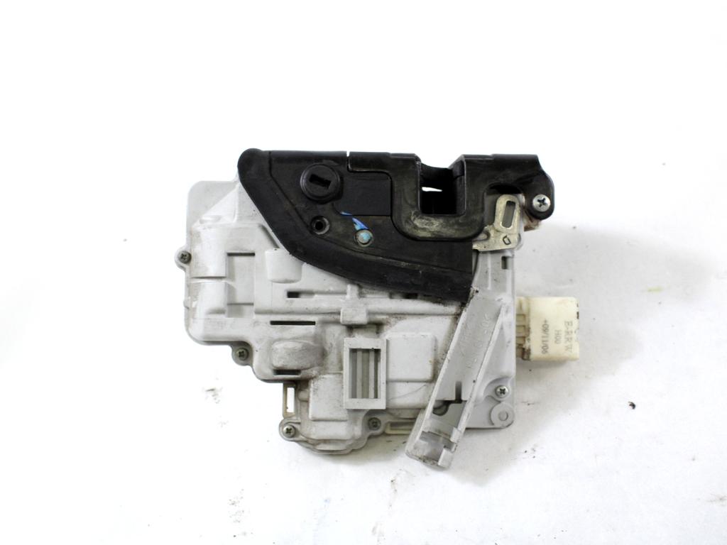 CENTRALNO ZAKLEPANJE ZADNJIH DESNIH VRAT OEM N. 4F0839016 ORIGINAL REZERVNI DEL AUDI A6 C6 4F2 4FH 4F5 BER/SW/ALLROAD (07/2004 - 10/2008) DIESEL LETNIK 2007