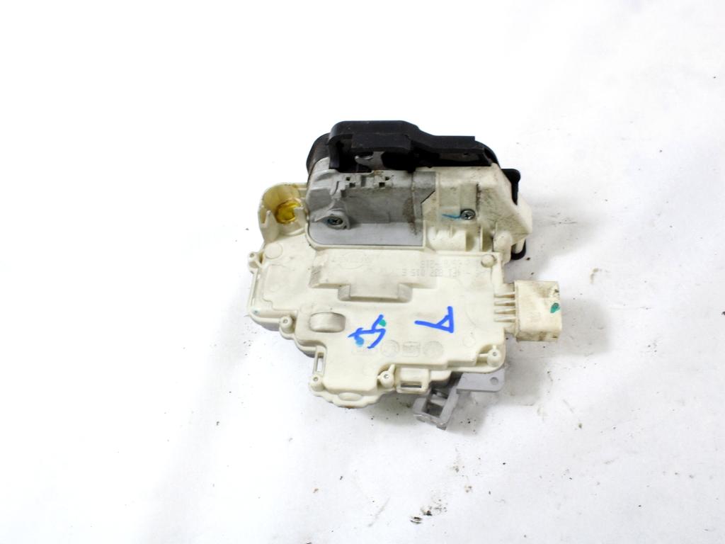 CENTRALNO ZAKLEPANJE PREDNIH LEVIH VRAT OEM N. 4F1837016E ORIGINAL REZERVNI DEL AUDI A6 C6 4F2 4FH 4F5 BER/SW/ALLROAD (07/2004 - 10/2008) DIESEL LETNIK 2007