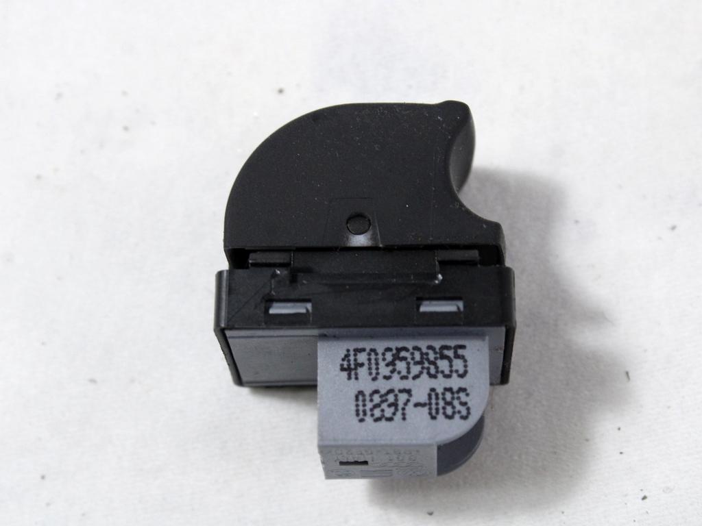 ZADNJE STIKALO OEM N. 4F0959855 ORIGINAL REZERVNI DEL AUDI A6 C6 4F2 4FH 4F5 BER/SW/ALLROAD (07/2004 - 10/2008) DIESEL LETNIK 2007