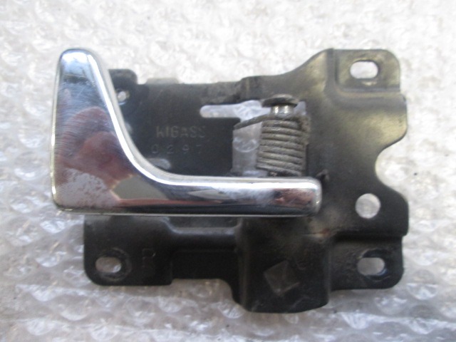 NOTRANJA KLJUKA  OEM N. FVC101940 ORIGINAL REZERVNI DEL ROVER 200 RF (11/1995 - 12/1999)BENZINA LETNIK 1997