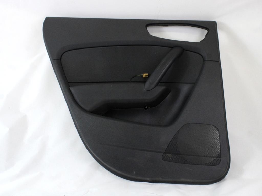 VRATNI PANEL OEM N. PNPSTADA18XBR5P ORIGINAL REZERVNI DEL AUDI A1 8X 8X1 8XF (2010 - 2015)DIESEL LETNIK 2013