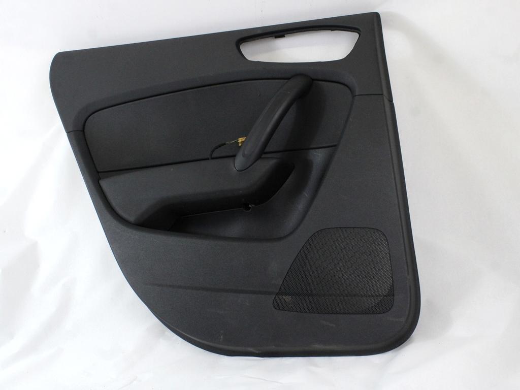 VRATNI PANEL OEM N. PNPSTADA18XBR5P ORIGINAL REZERVNI DEL AUDI A1 8X 8X1 8XF (2010 - 2015)DIESEL LETNIK 2013