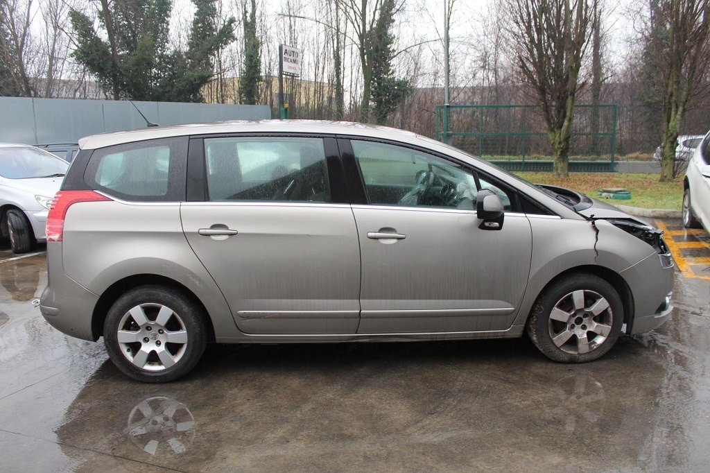 PEUGEOT 5008 1.6 D 80KW 6M 5P (2010) RICAMBI IN MAGAZZINO