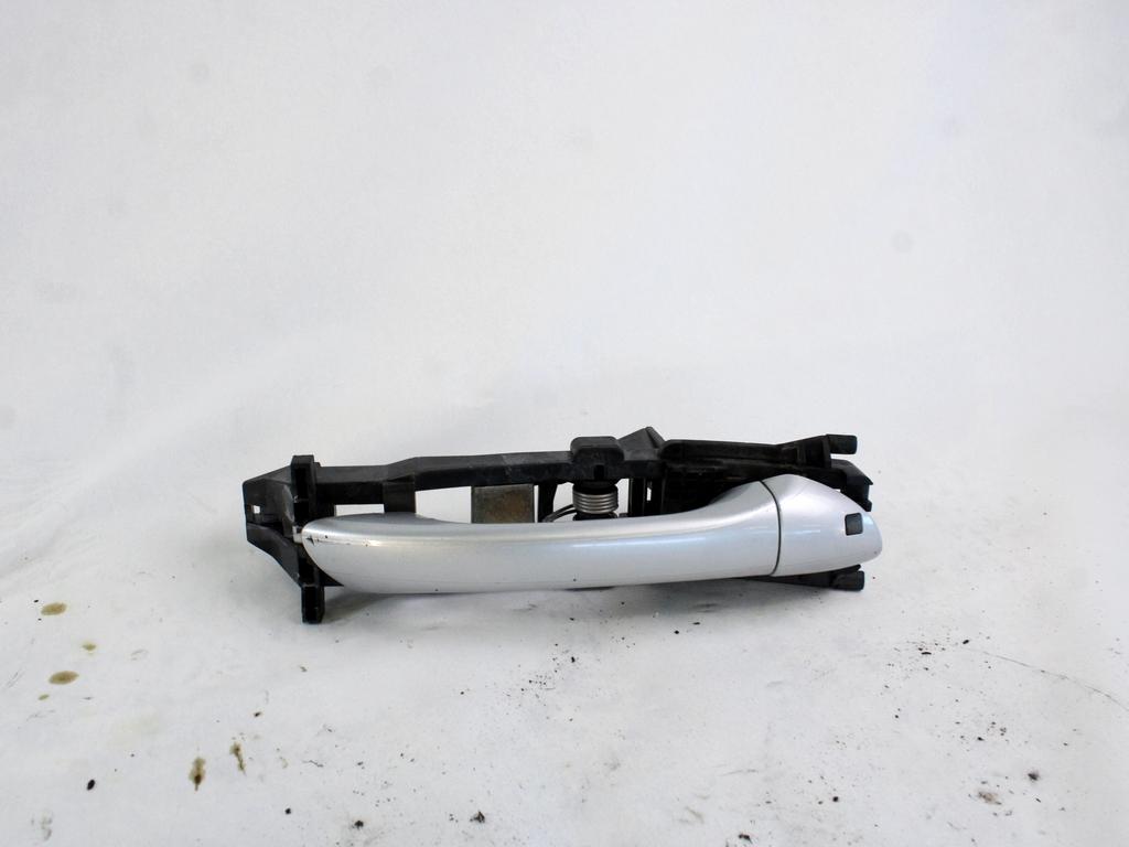 ZUNANJA KLJUKA SPREDNJA DESNA VRATA OEM N. A1717600470 ORIGINAL REZERVNI DEL MERCEDES CLASSE SLK R171 (2004 - 2011)BENZINA LETNIK 2004