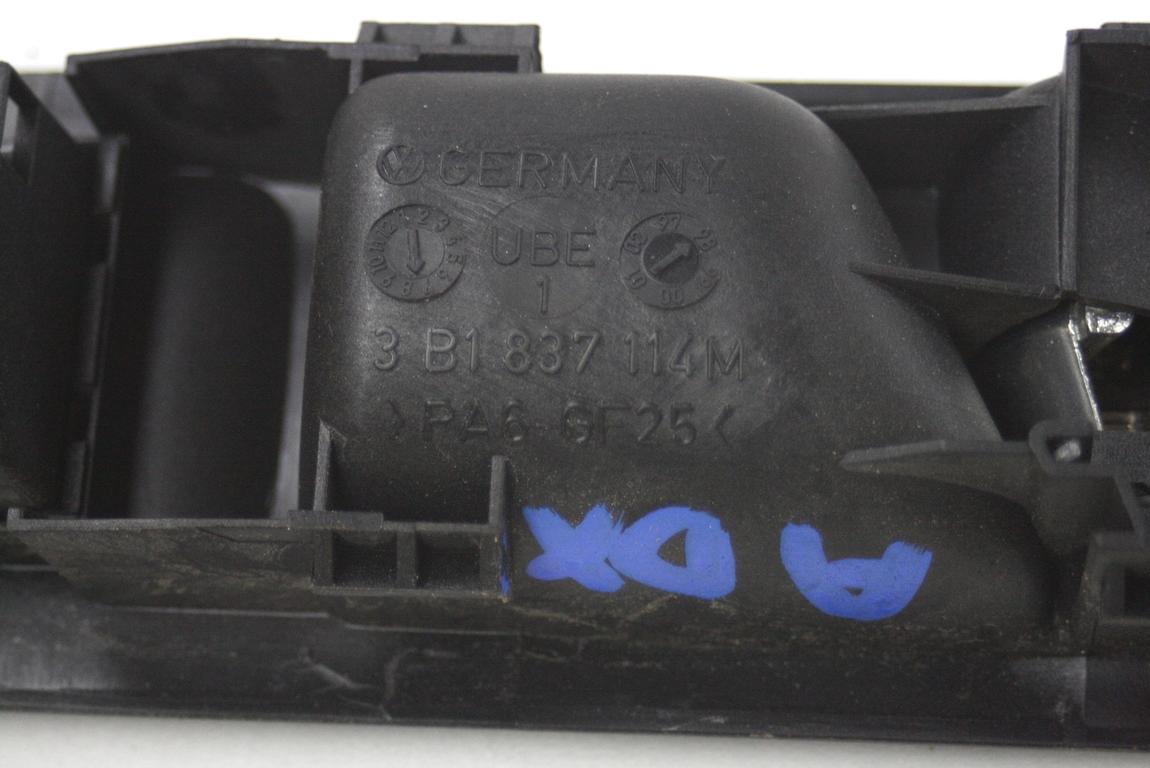 NOTRANJA KLJUKA  OEM N. 3B1837114M ORIGINAL REZERVNI DEL VOLKSWAGEN GOLF IV 1J1 1E7 1J5 MK4 BER/SW (1998 - 2004) BENZINA LETNIK 1998