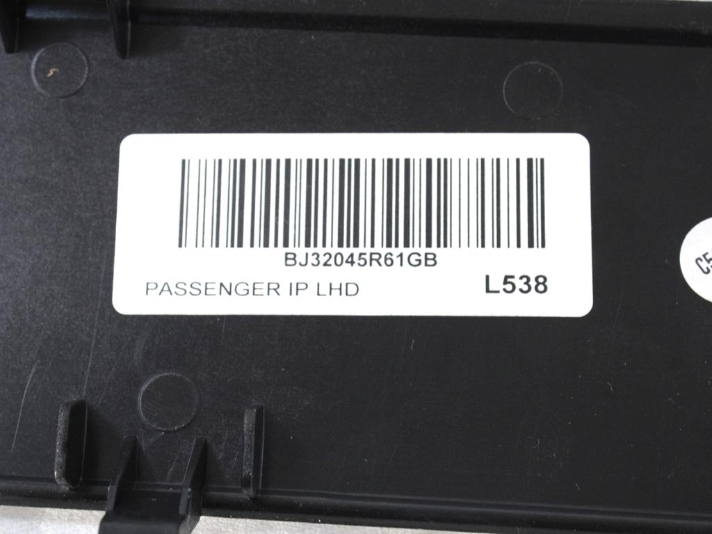 NOTRANJE OKRASNE LETVE  OEM N. BJ32045R61GB ORIGINAL REZERVNI DEL LAND ROVER RANGE ROVER EVOQUE L538 (2012 - 2016)DIESEL LETNIK 2014