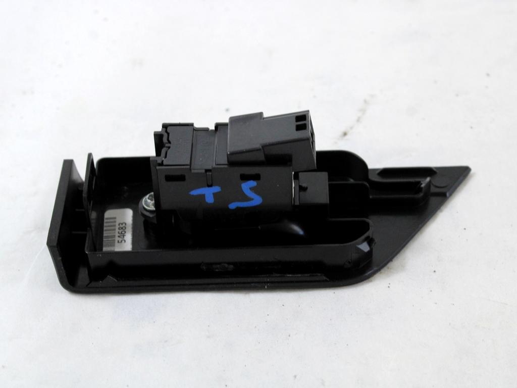 ZADNJE STIKALO OEM N. BJ32-14717-AB ORIGINAL REZERVNI DEL LAND ROVER RANGE ROVER EVOQUE L538 (2012 - 2016)DIESEL LETNIK 2014