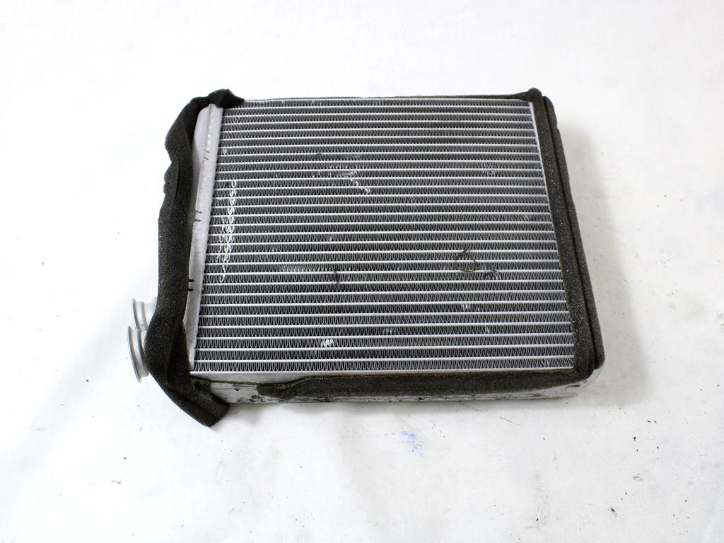 GRELEC RADIATORJA OEM N. LR002632 ORIGINAL REZERVNI DEL LAND ROVER RANGE ROVER EVOQUE L538 (2012 - 2016)DIESEL LETNIK 2014