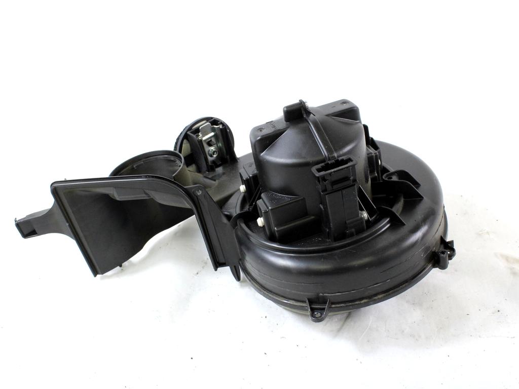 VENTILATOR  KABINE  OEM N. 6G9N-18D413-AA ORIGINAL REZERVNI DEL LAND ROVER RANGE ROVER EVOQUE L538 (2012 - 2016)DIESEL LETNIK 2014