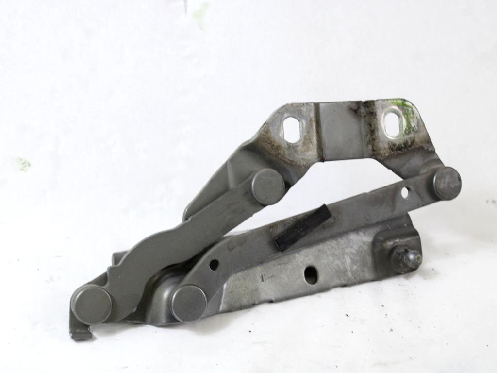 PANTI POKROVA MOTORJA OEM N. 6H52-16800-AC ORIGINAL REZERVNI DEL LAND ROVER RANGE ROVER EVOQUE L538 (2012 - 2016)DIESEL LETNIK 2014