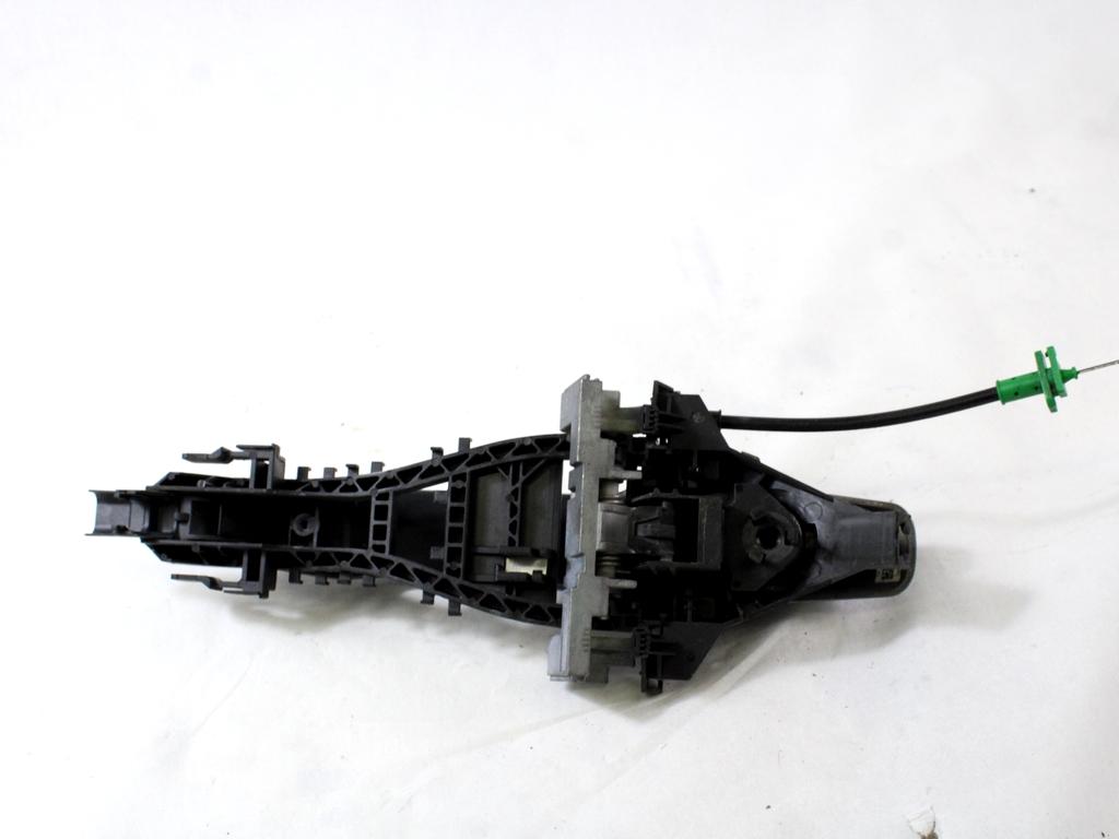 ZUNANJA KLJUKA ZADNJA LEVA VRATA OEM N. LR040308 ORIGINAL REZERVNI DEL LAND ROVER RANGE ROVER EVOQUE L538 (2012 - 2016)DIESEL LETNIK 2014