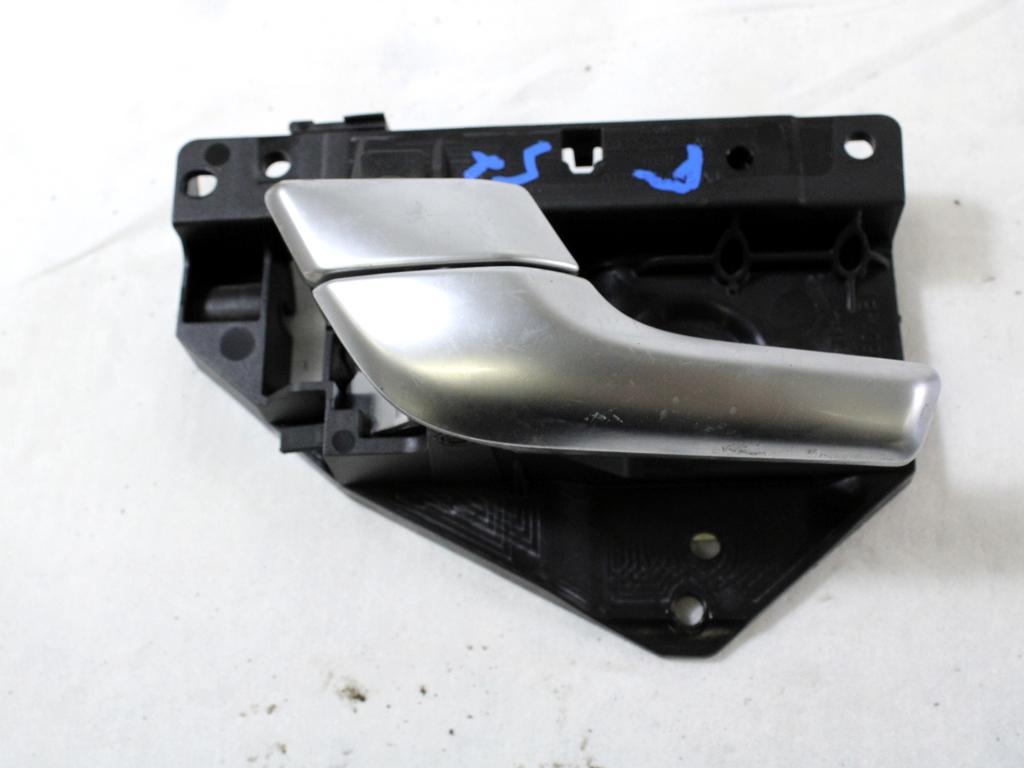 NOTRANJA KLJUKA  OEM N. BJ32-22601-AB ORIGINAL REZERVNI DEL LAND ROVER RANGE ROVER EVOQUE L538 (2012 - 2016)DIESEL LETNIK 2014