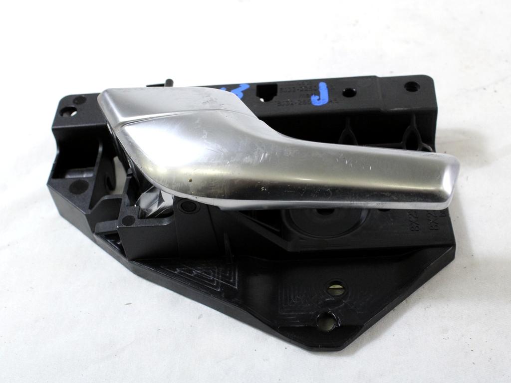 NOTRANJA KLJUKA  OEM N. BJ32-22601-AB ORIGINAL REZERVNI DEL LAND ROVER RANGE ROVER EVOQUE L538 (2012 - 2016)DIESEL LETNIK 2014