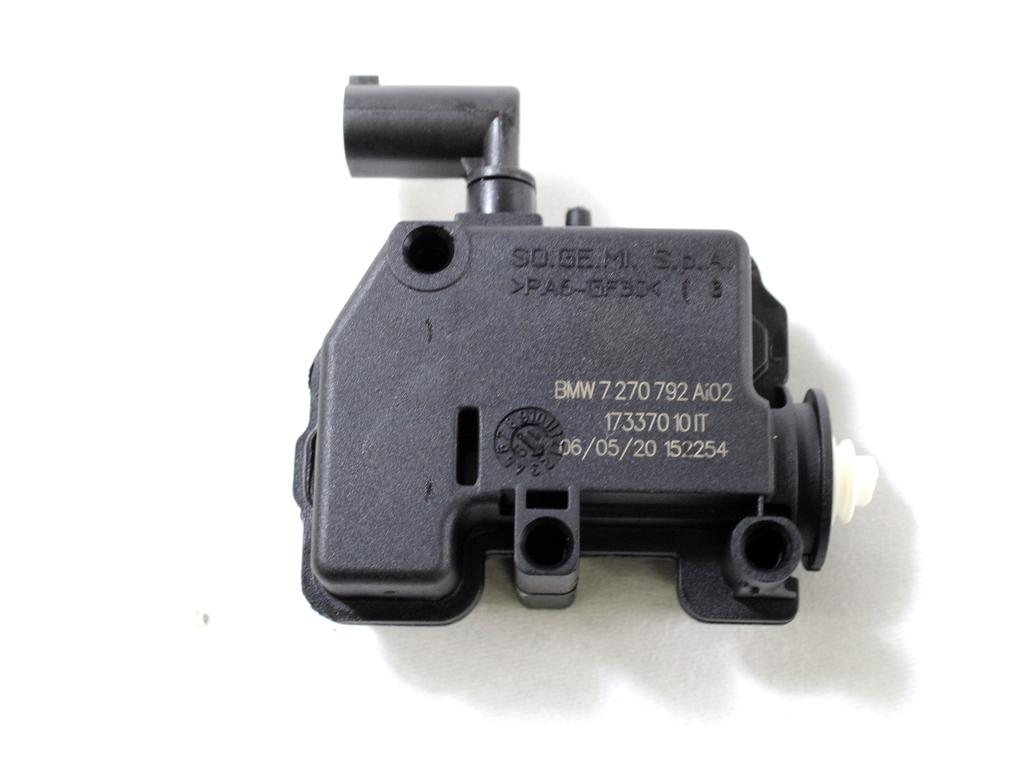 ZAKLEP LOPUTE GORIVA OEM N. 7270792 ORIGINAL REZERVNI DEL MINI ONE - COOPER F55 / F56 / F57 (DAL 2018)BENZINA LETNIK 2020