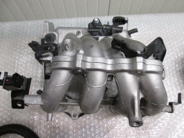 SESALNI KOLEKTOR OEM N. 2381002205 ORIGINAL REZERVNI DEL KIA PICANTO SA BA MK1 R (2008 - 2011) BENZINA LETNIK 2009