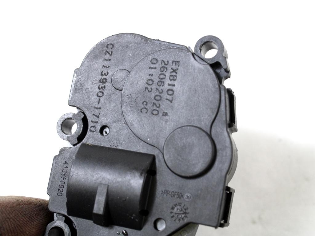 MOTORCEK OGREVANJA OEM N. CZ113930-1710 ORIGINAL REZERVNI DEL MINI ONE - COOPER F55 / F56 / F57 (DAL 2018)BENZINA LETNIK 2020