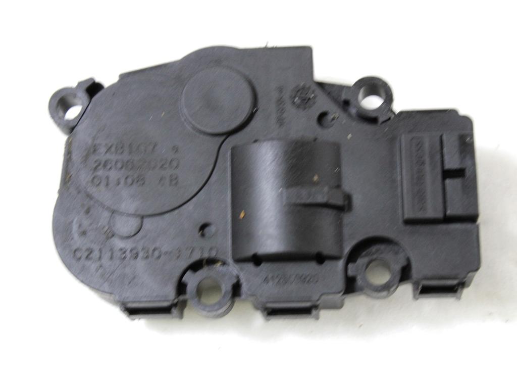 MOTORCEK OGREVANJA OEM N. CZ113930-1710 ORIGINAL REZERVNI DEL MINI ONE - COOPER F55 / F56 / F57 (DAL 2018)BENZINA LETNIK 2020