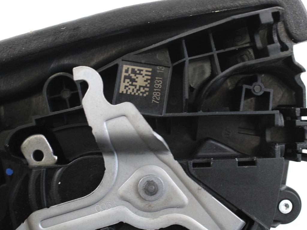 CENTRALNO ZAKLEPANJE PREDNIH LEVIH VRAT OEM N. 51217281931 ORIGINAL REZERVNI DEL MINI ONE - COOPER F55 / F56 / F57 (DAL 2018)BENZINA LETNIK 2020