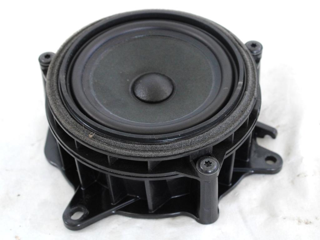 ZVOCNIKI OEM N. 65138715685 ORIGINAL REZERVNI DEL MINI ONE - COOPER F55 / F56 / F57 (DAL 2018)BENZINA LETNIK 2020