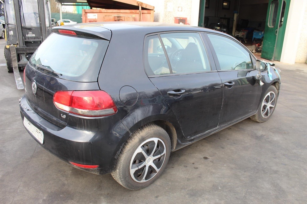 VOLKSWAGEN GOLF 6 1.6 B 75KW 5M 5P (2009) RICAMBI IN MAGAZZINO