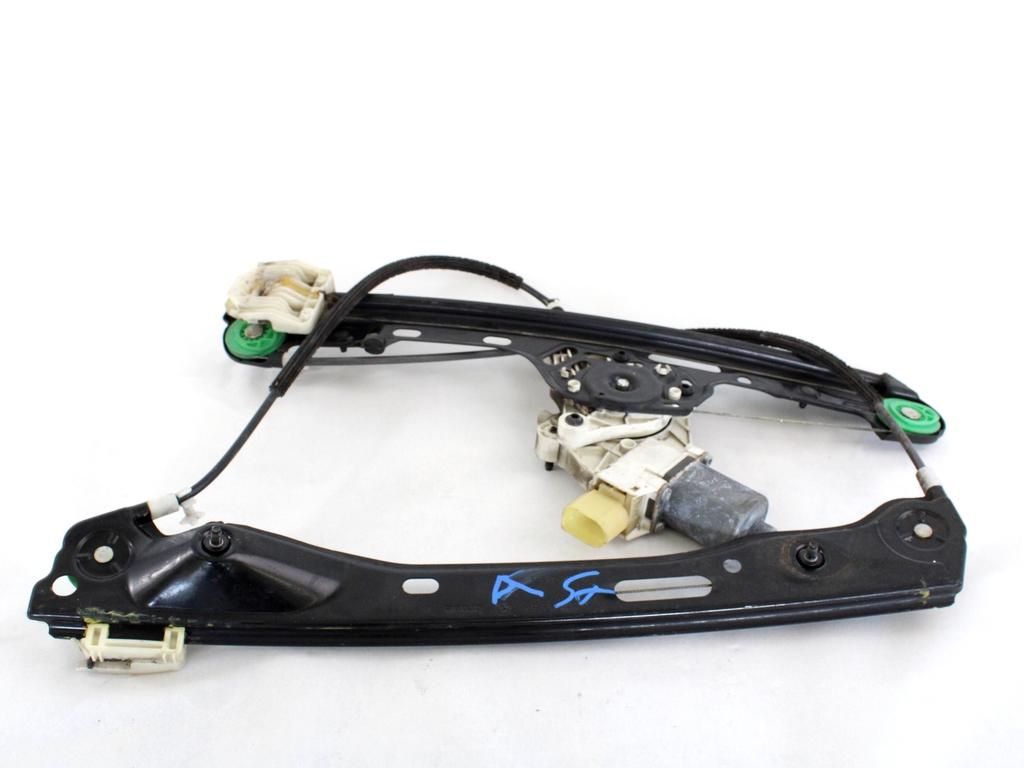 MEHANIZEM DVIGA SPREDNJIH STEKEL  OEM N. 58303 SISTEMA ALZACRISTALLO PORTA ANTERIORE ELETTR ORIGINAL REZERVNI DEL BMW SERIE 1 BER/COUPE/CABRIO E81/E82/E87/E88 LCI R (2007 - 2013) DIESEL LETNIK 2007