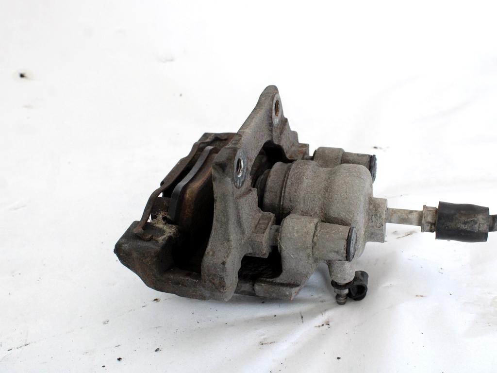 ZADNJE DESNE ZAVORNE CELJUSTI  OEM N. 34216768694 ORIGINAL REZERVNI DEL BMW SERIE 1 BER/COUPE/CABRIO E81/E82/E87/E88 LCI R (2007 - 2013) DIESEL LETNIK 2007