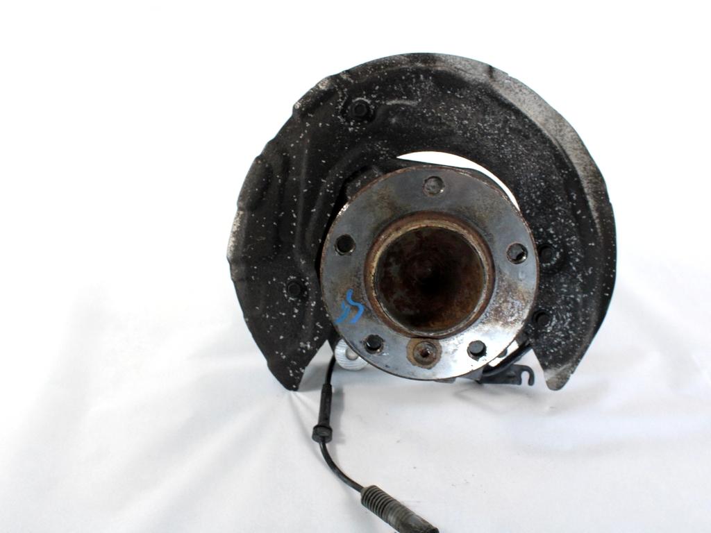 LEVI VRTLJIVI LEZAJ / PESTO KOLESA Z LEZAJEM SPREDAJ OEM N. 31216764443 ORIGINAL REZERVNI DEL BMW SERIE 1 BER/COUPE/CABRIO E81/E82/E87/E88 LCI R (2007 - 2013) DIESEL LETNIK 2007