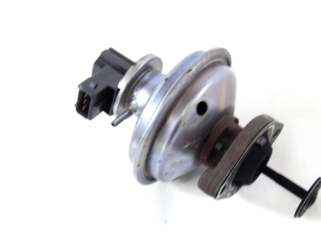 EGR VENTIL   OEM N. 7801942 ORIGINAL REZERVNI DEL BMW SERIE 1 BER/COUPE/CABRIO E81/E82/E87/E88 LCI R (2007 - 2013) DIESEL LETNIK 2007