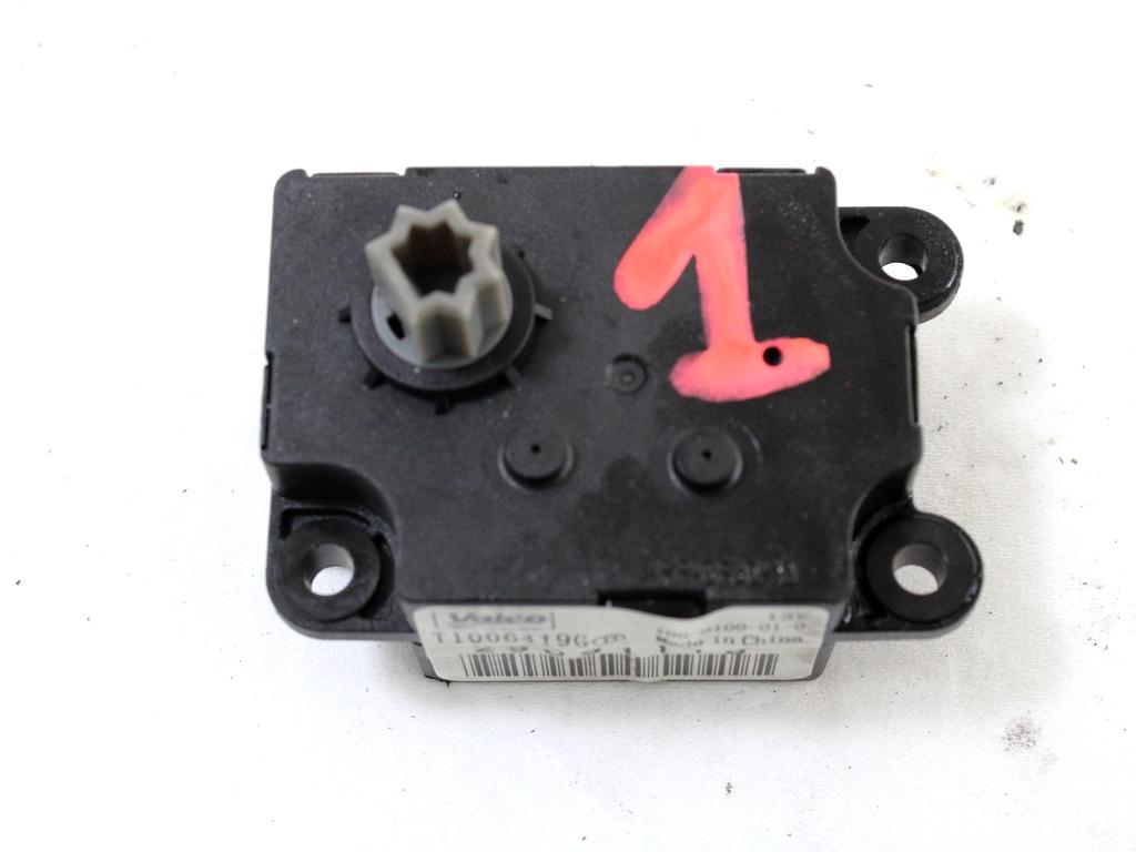 MOTORCEK OGREVANJA OEM N. T1006419G ORIGINAL REZERVNI DEL CITROEN C4 MK2 (2010 - 2018) DIESEL LETNIK 2012