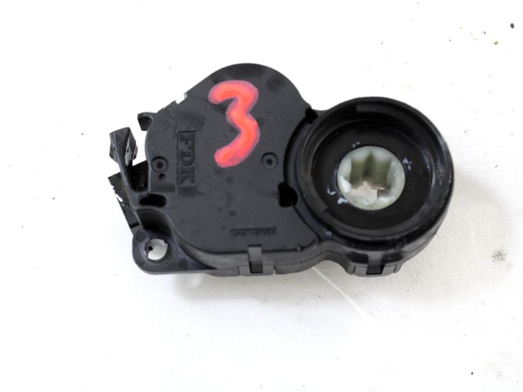 MOTORCEK OGREVANJA OEM N. T1002120VC ORIGINAL REZERVNI DEL CITROEN C4 MK2 (2010 - 2018) DIESEL LETNIK 2012