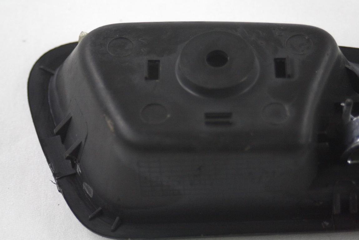 NOTRANJA KLJUKA  OEM N. 96952175 ORIGINAL REZERVNI DEL CHEVROLET CRUZE J300 J305 (2009 - 2019) BENZINA/GPL LETNIK 2011