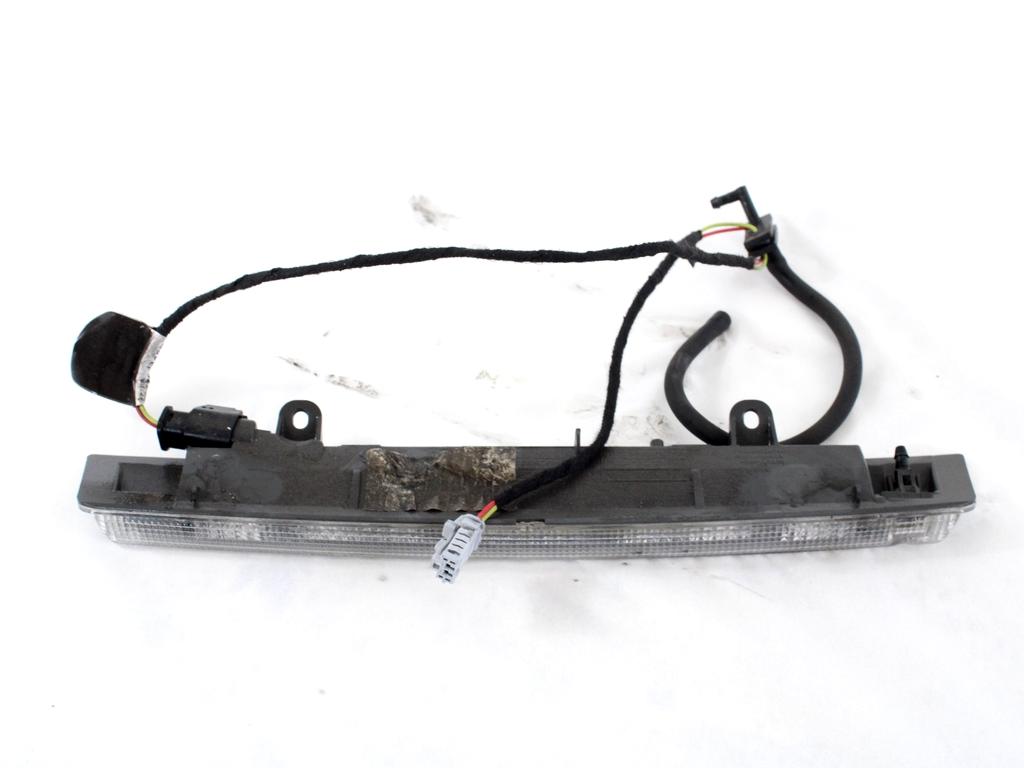 TRETJA ZAVORNA LUC OEM N. 9689043280 ORIGINAL REZERVNI DEL CITROEN C4 MK2 (2010 - 2018) DIESEL LETNIK 2012