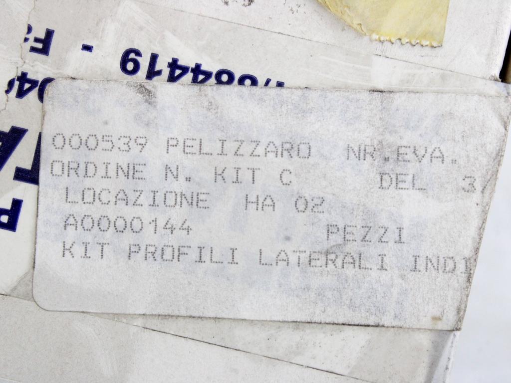 ZUNANJI PROFILI IN LETVE OEM N. A0000144 ORIGINAL REZERVNI DEL TATA INDICA (1998 - 2008)DIESEL LETNIK 2008