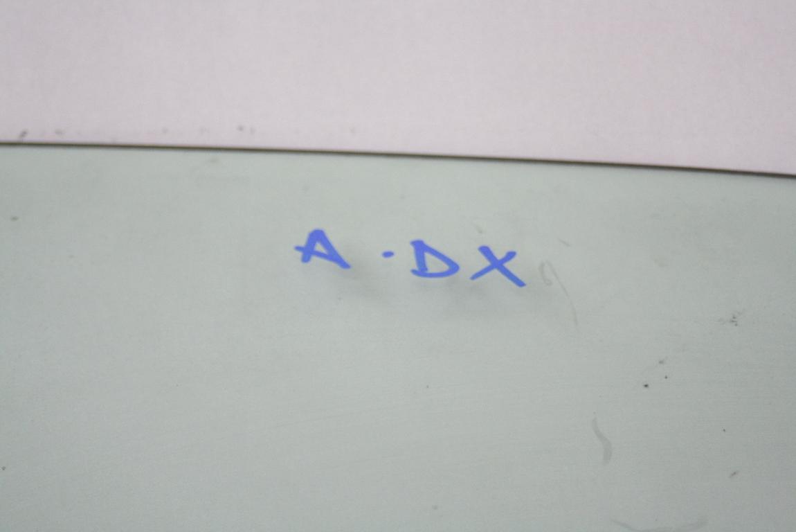 STEKLO SPREDNJIH DESNIH VRAT OEM N. 13205916 ORIGINAL REZERVNI DEL OPEL MERIVA A X03 R (2006 - 2010) BENZINA LETNIK 2008