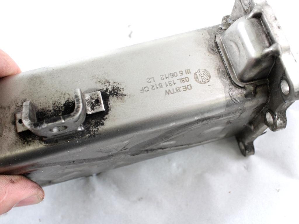 EGR VENTIL/IZMENJALNIK OEM N. 03L131512C ORIGINAL REZERVNI DEL VOLKSWAGEN GOLF VI 5K1 517 AJ5 MK6 (2008-2012) DIESEL LETNIK 2010