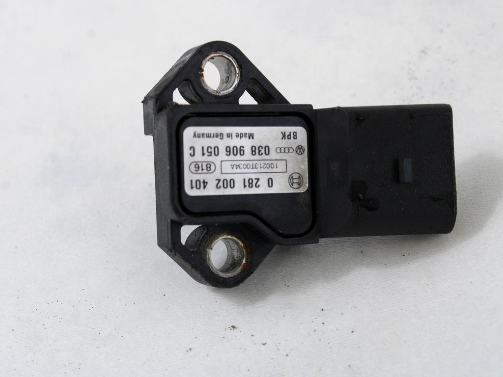 TLAK IZPUSNIH PLINOV SENZORJA OEM N. 038906051C ORIGINAL REZERVNI DEL VOLKSWAGEN GOLF VI 5K1 517 AJ5 MK6 (2008-2012) DIESEL LETNIK 2010