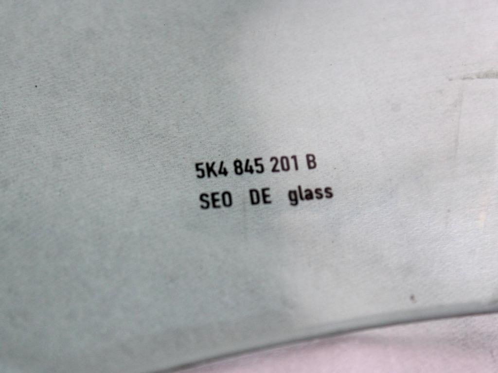 STEKLO SPREDNJIH LEVIH VRAT OEM N. 5K4845201B ORIGINAL REZERVNI DEL VOLKSWAGEN GOLF VI 5K1 517 AJ5 MK6 (2008-2012) DIESEL LETNIK 2010