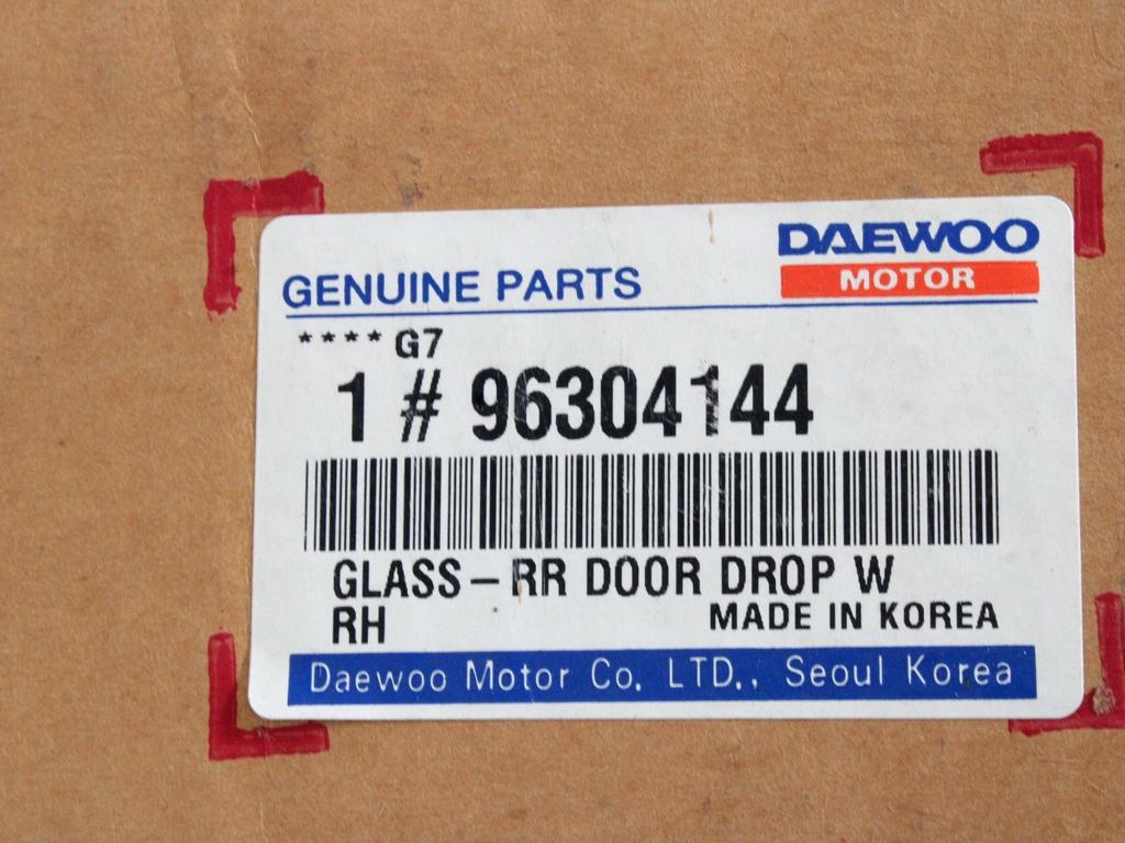 STEKLO ZADNJIH DESNIH VRAT OEM N. 96304144 ORIGINAL REZERVNI DEL DAEWOO LANOS T100 (1997 - 2002)BENZINA LETNIK 2000