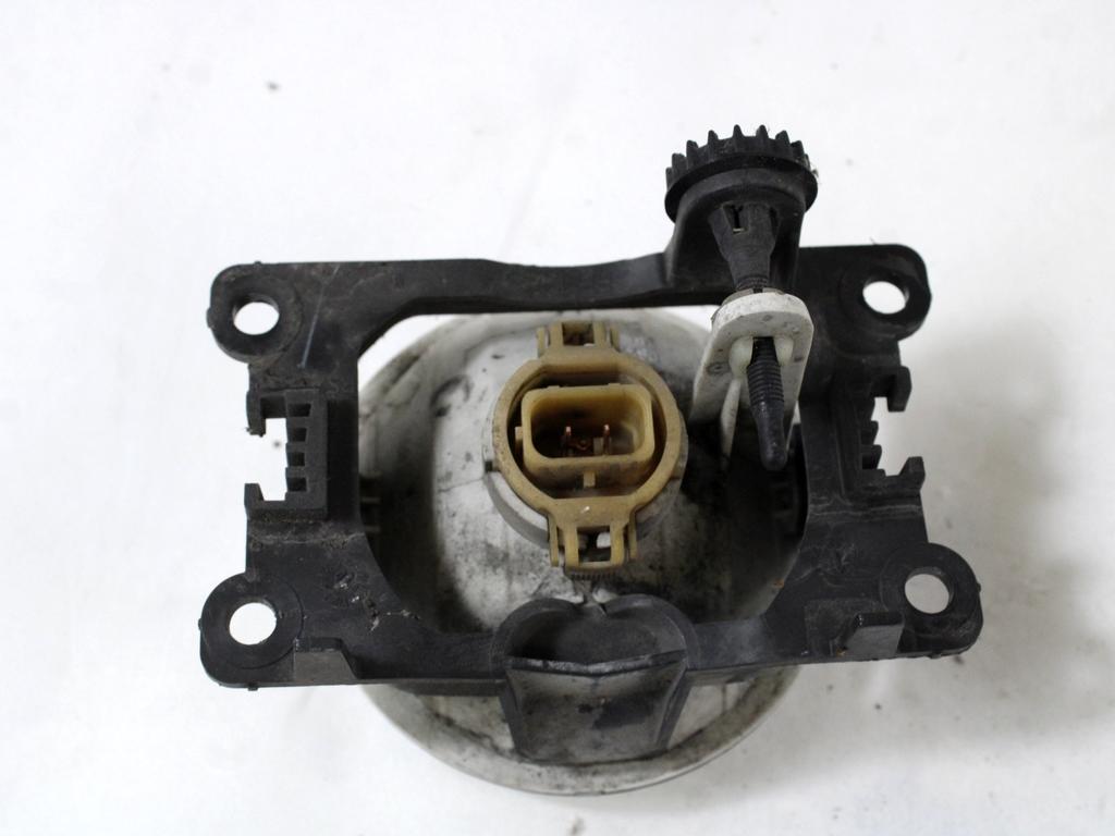 DESNA MEGLENKA OEM N. 9685425280 ORIGINAL REZERVNI DEL PEUGEOT 5008 0U 0E MK1 (2009 - 2013) DIESEL LETNIK 2010