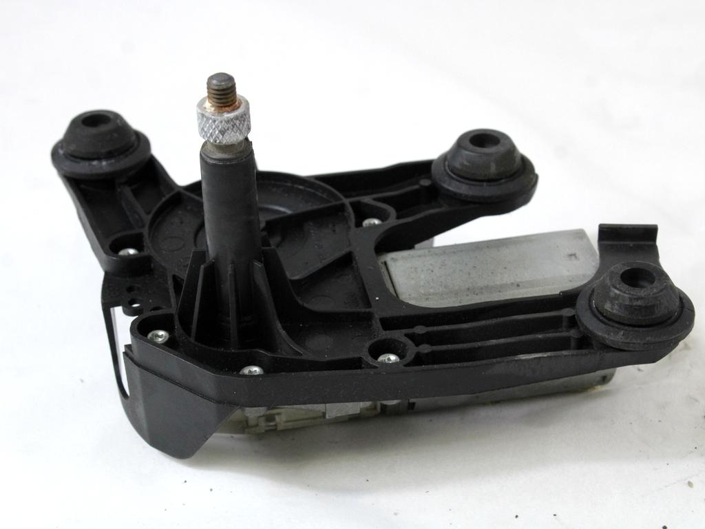 MOTORCEK ZADNJEGA BRISALCA OEM N. 9680477480 ORIGINAL REZERVNI DEL PEUGEOT 5008 0U 0E MK1 (2009 - 2013) DIESEL LETNIK 2010