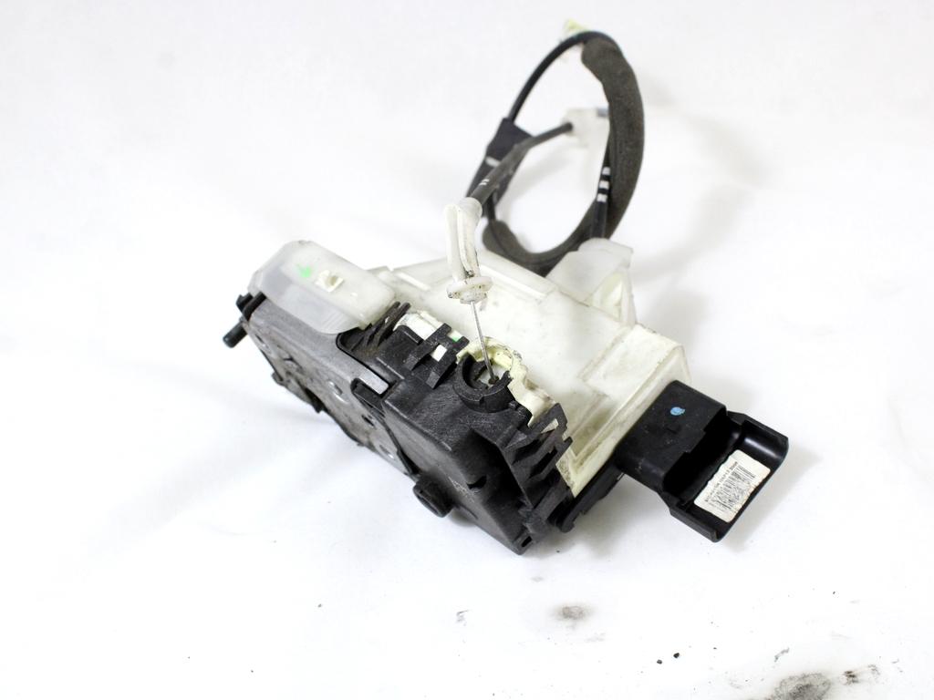 CENTRALNI ZAKLEP SPREDNJIH VRAT  OEM N. 9800623080 ORIGINAL REZERVNI DEL PEUGEOT 5008 0U 0E MK1 (2009 - 2013) DIESEL LETNIK 2010