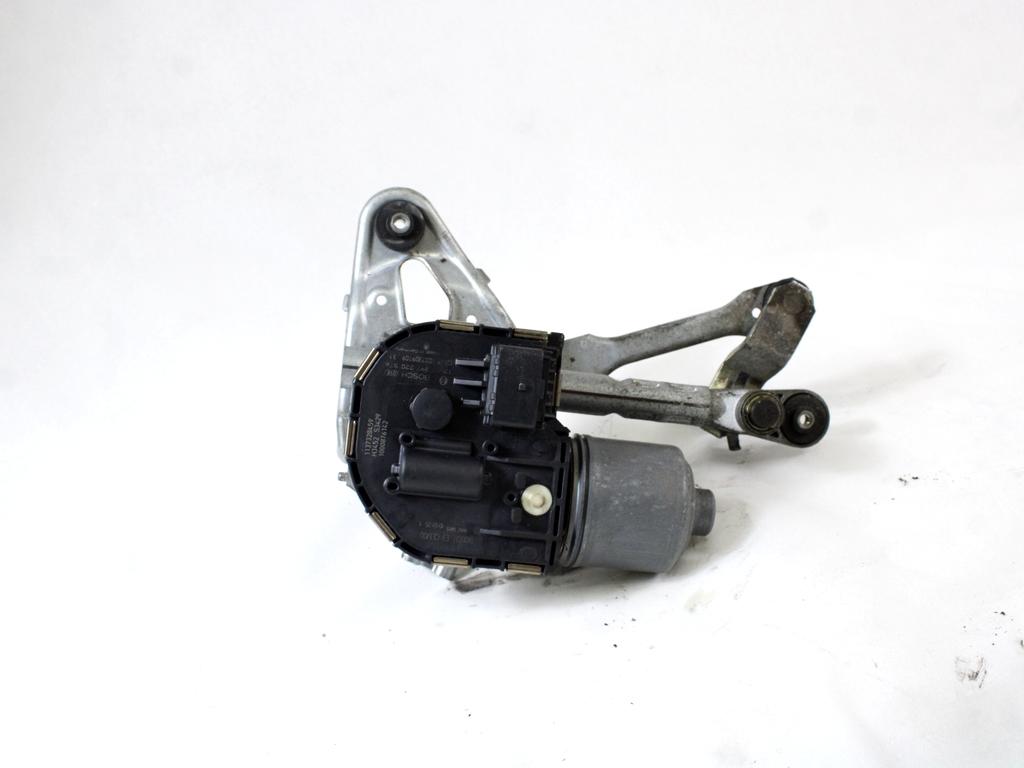 MOTORCEK PREDNJIH BRISALCEV OEM N. 9671062180 ORIGINAL REZERVNI DEL PEUGEOT 5008 0U 0E MK1 (2009 - 2013) DIESEL LETNIK 2010