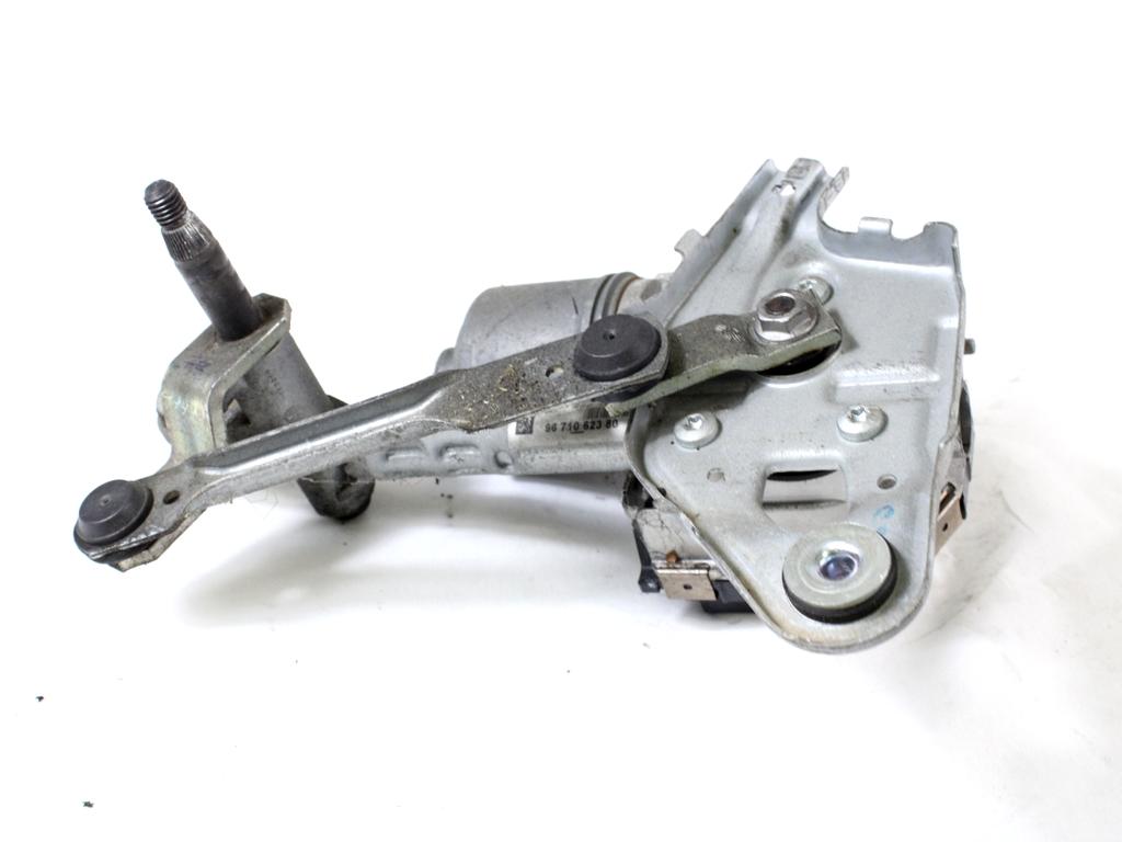 MOTORCEK PREDNJIH BRISALCEV OEM N. 9671062380 ORIGINAL REZERVNI DEL PEUGEOT 5008 0U 0E MK1 (2009 - 2013) DIESEL LETNIK 2010