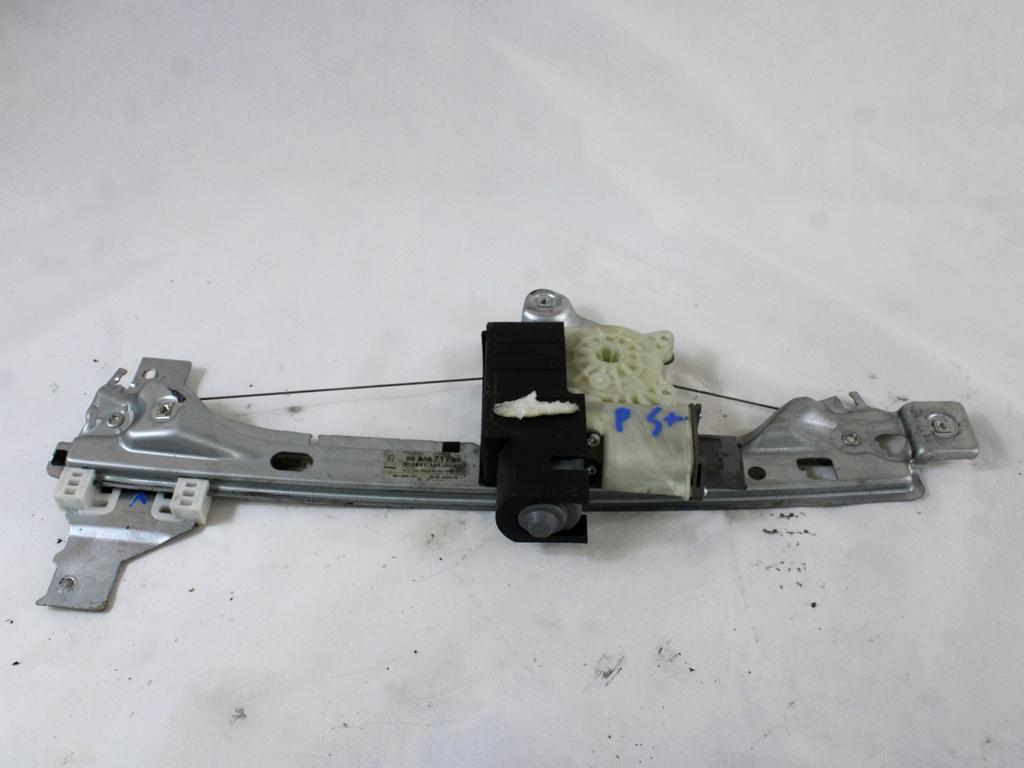 MEHANIZEM DVIGA ZADNJIH STEKEL  OEM N. 31737 SISTEMA ALZACRISTALLO PORTA POSTERIORE ELETT ORIGINAL REZERVNI DEL PEUGEOT 5008 0U 0E MK1 (2009 - 2013) DIESEL LETNIK 2010