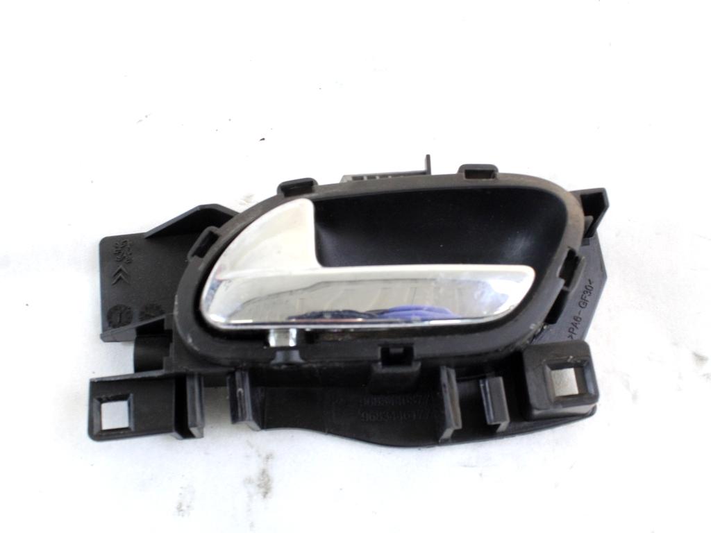 NOTRANJA KLJUKA  OEM N. 9683446877 ORIGINAL REZERVNI DEL PEUGEOT 5008 0U 0E MK1 (2009 - 2013) DIESEL LETNIK 2010