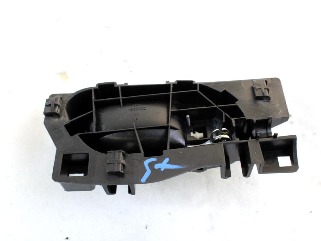 NOTRANJA KLJUKA  OEM N. 9683446877 ORIGINAL REZERVNI DEL PEUGEOT 5008 0U 0E MK1 (2009 - 2013) DIESEL LETNIK 2010