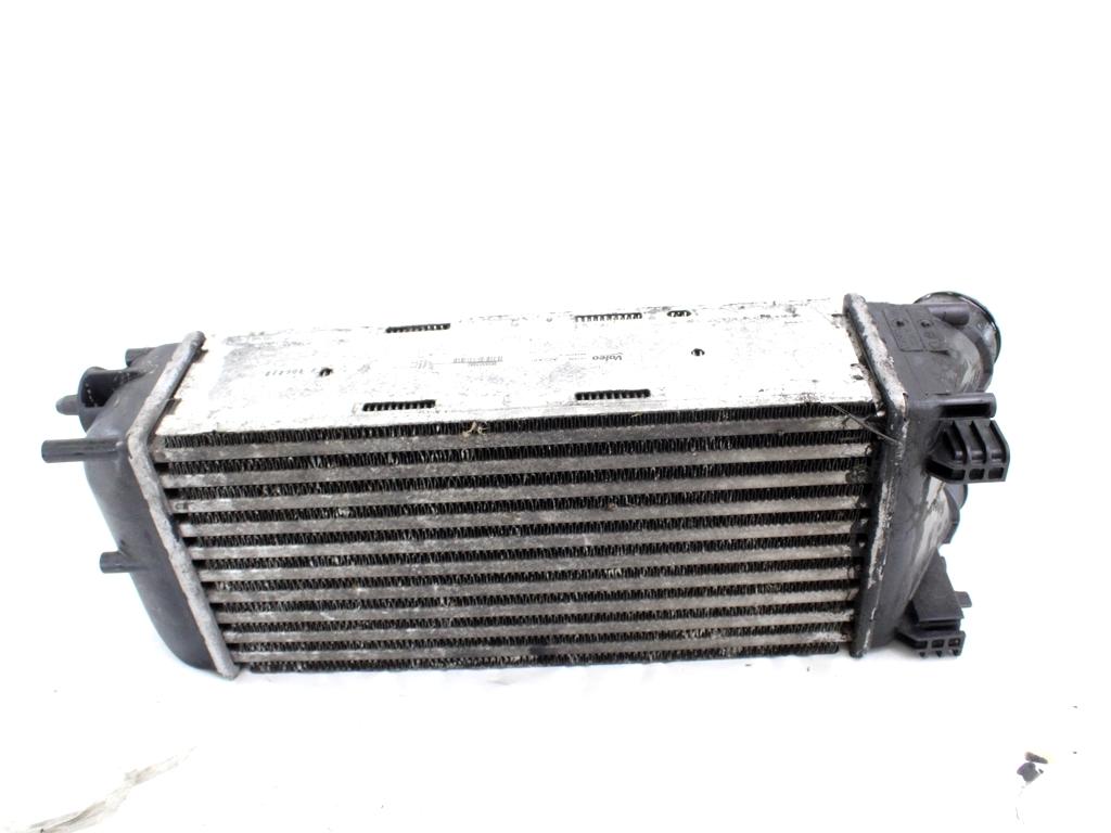 HLADILNIK INTERCOOLER OEM N. 9656503980 ORIGINAL REZERVNI DEL PEUGEOT 5008 0U 0E MK1 (2009 - 2013) DIESEL LETNIK 2010