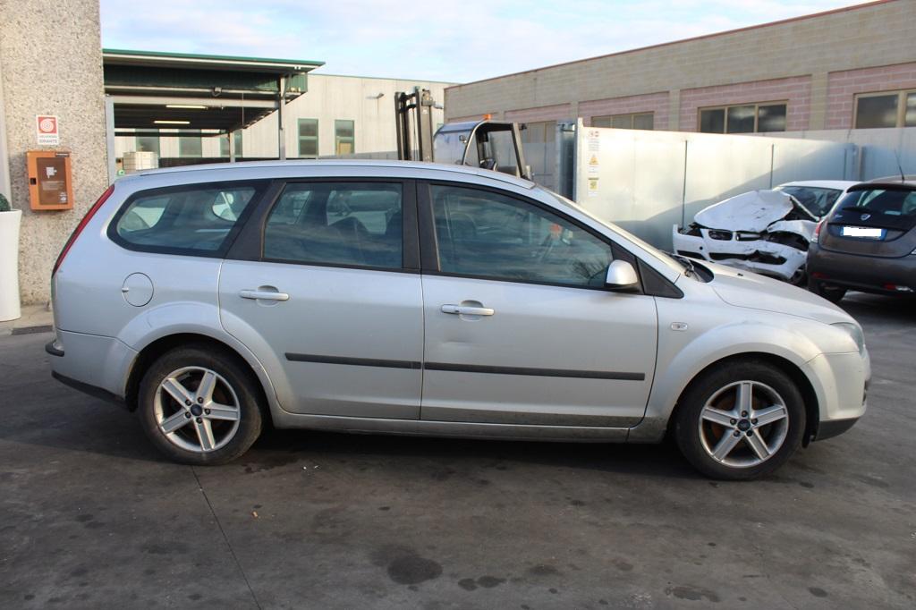 FORD FOCUS SW 1.6 D 66KW 5M 5P (2006) RICAMBI IN MAGAZZINO